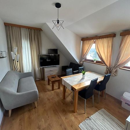 Apartment Mila พลิตวิชกา เยเซรา ภายนอก รูปภาพ